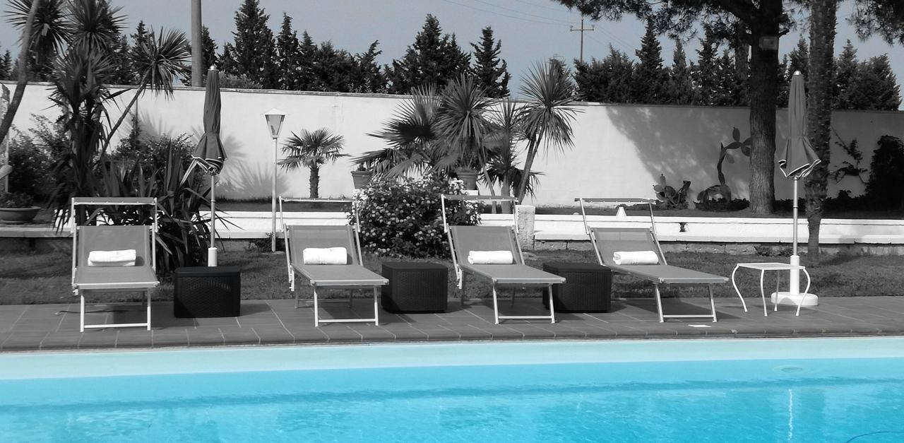 Borgo Fiore Country House Salice Salentino Exterior foto